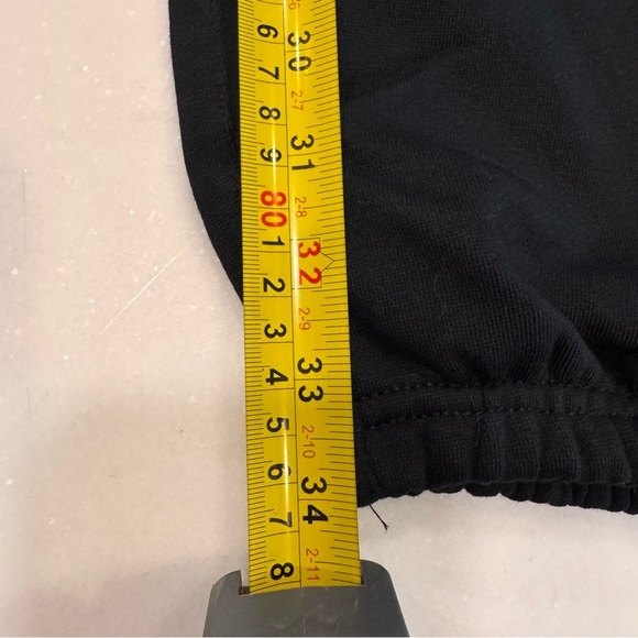 Fear of God Essentials Sweatpants Core Jet Black pants Size Large NWT - Picture 6 of 7